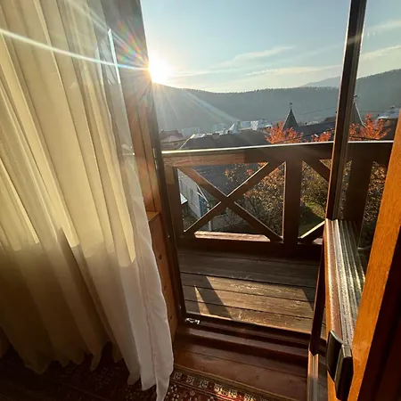 4 Cезони Guest house *