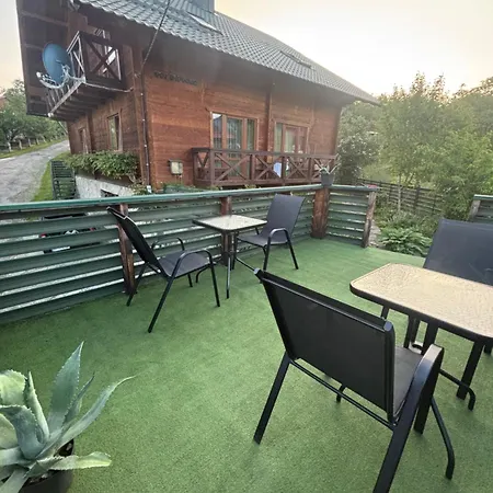 Guest house 4 Cезони Yaremche