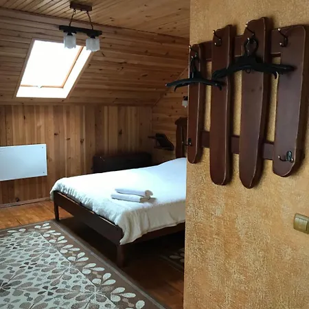 4 Cезони Guest house Yaremche