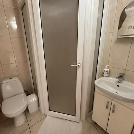4 Cезони Konukevi